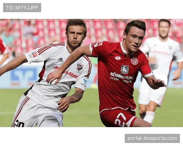 门兴格拉德巴赫2-2海登海姆，两队各取一分保级形势胶着